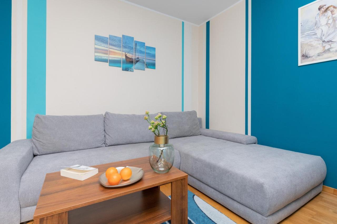 Villa 4 Pory Roku By Noclegi Renters Jastrzebia Gora Luaran gambar