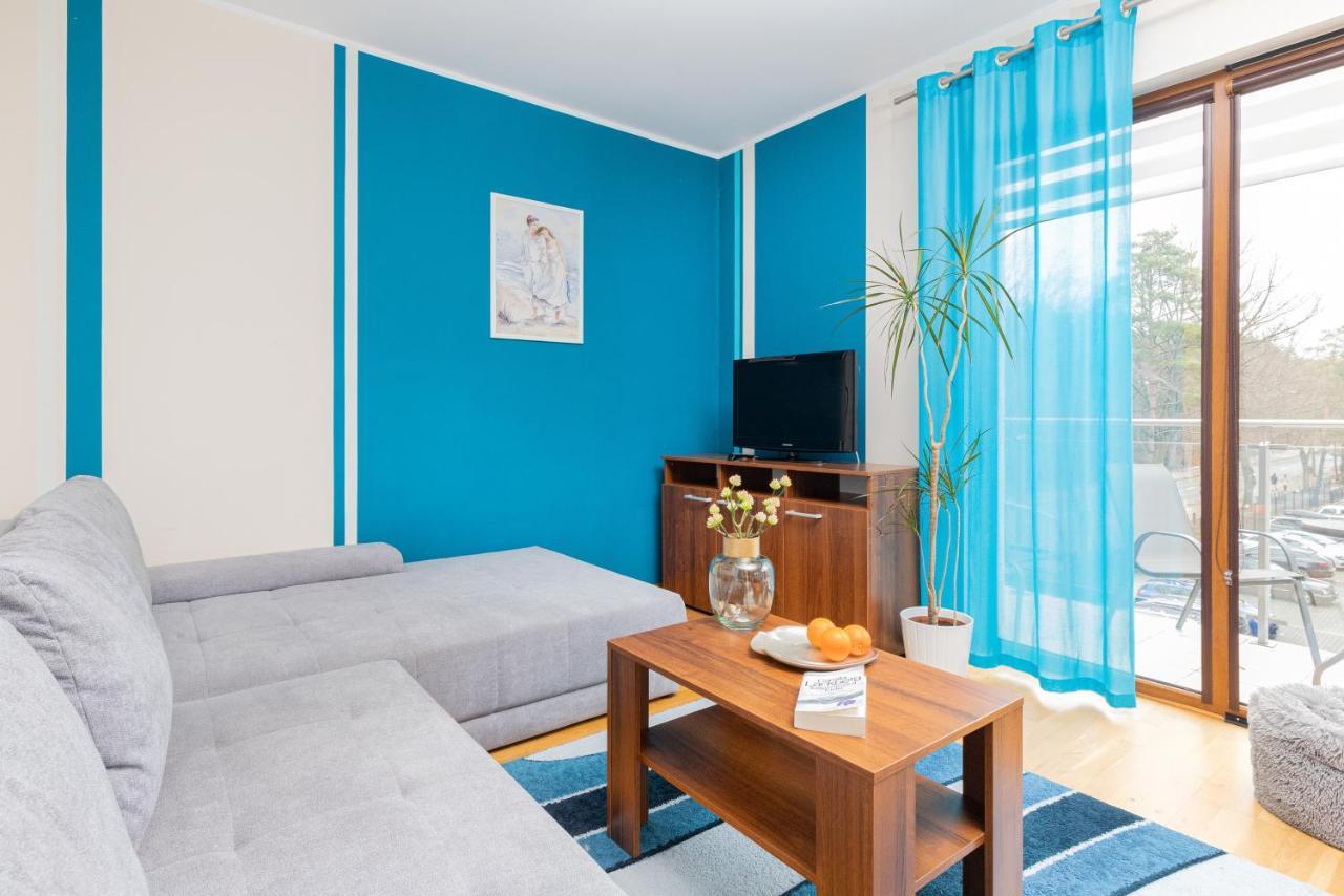 Villa 4 Pory Roku By Noclegi Renters Jastrzebia Gora Luaran gambar