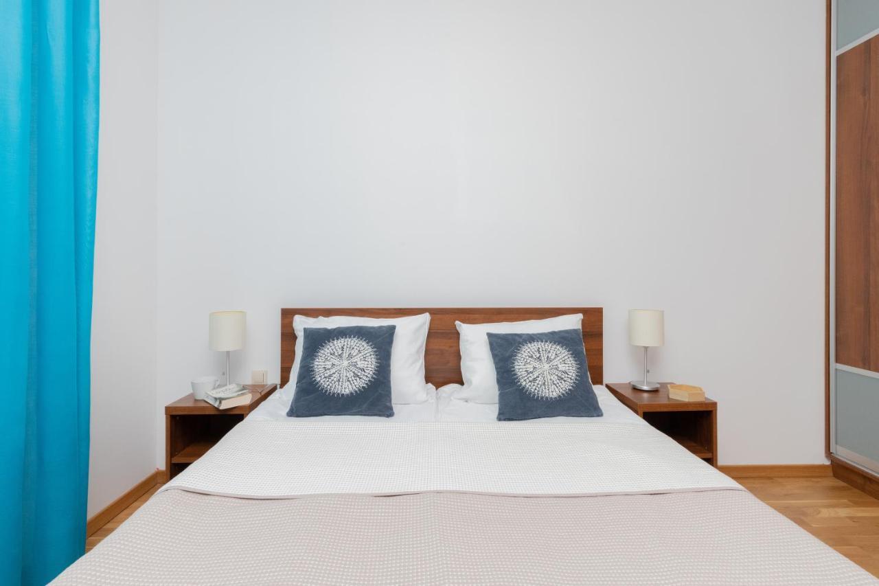 Villa 4 Pory Roku By Noclegi Renters Jastrzebia Gora Luaran gambar