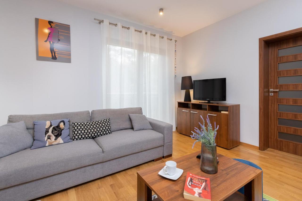 Villa 4 Pory Roku By Noclegi Renters Jastrzebia Gora Luaran gambar