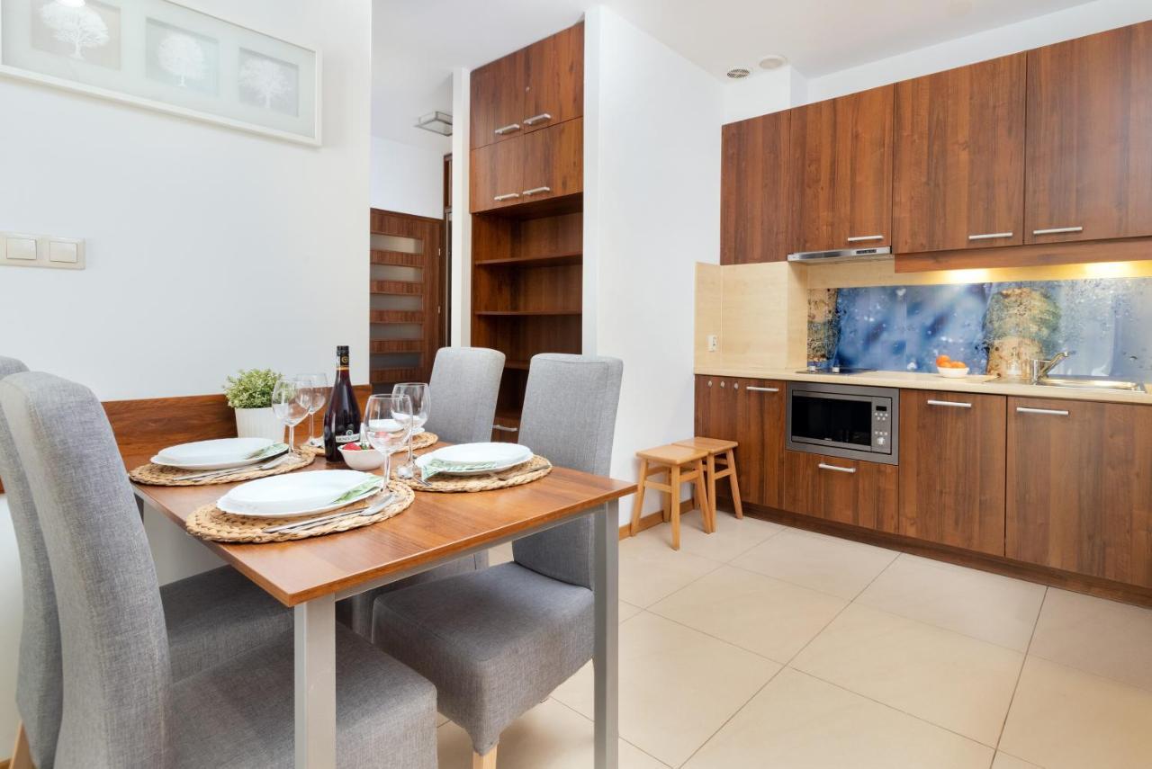 Villa 4 Pory Roku By Noclegi Renters Jastrzebia Gora Luaran gambar