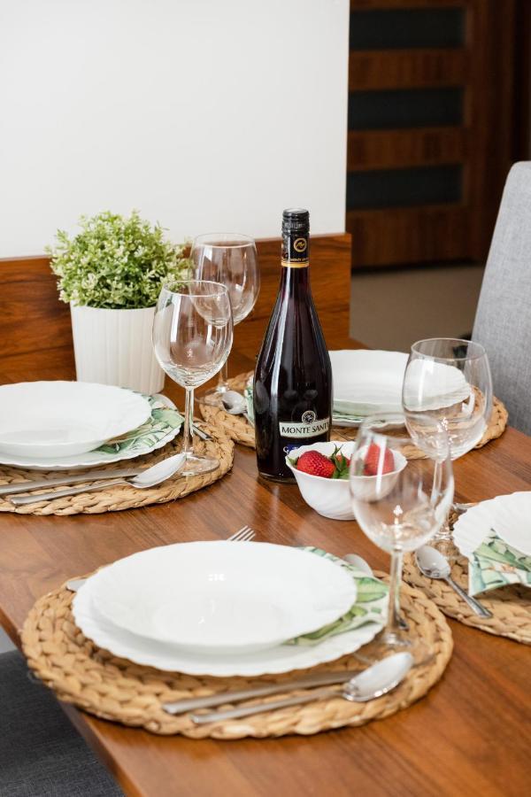 Villa 4 Pory Roku By Noclegi Renters Jastrzebia Gora Luaran gambar
