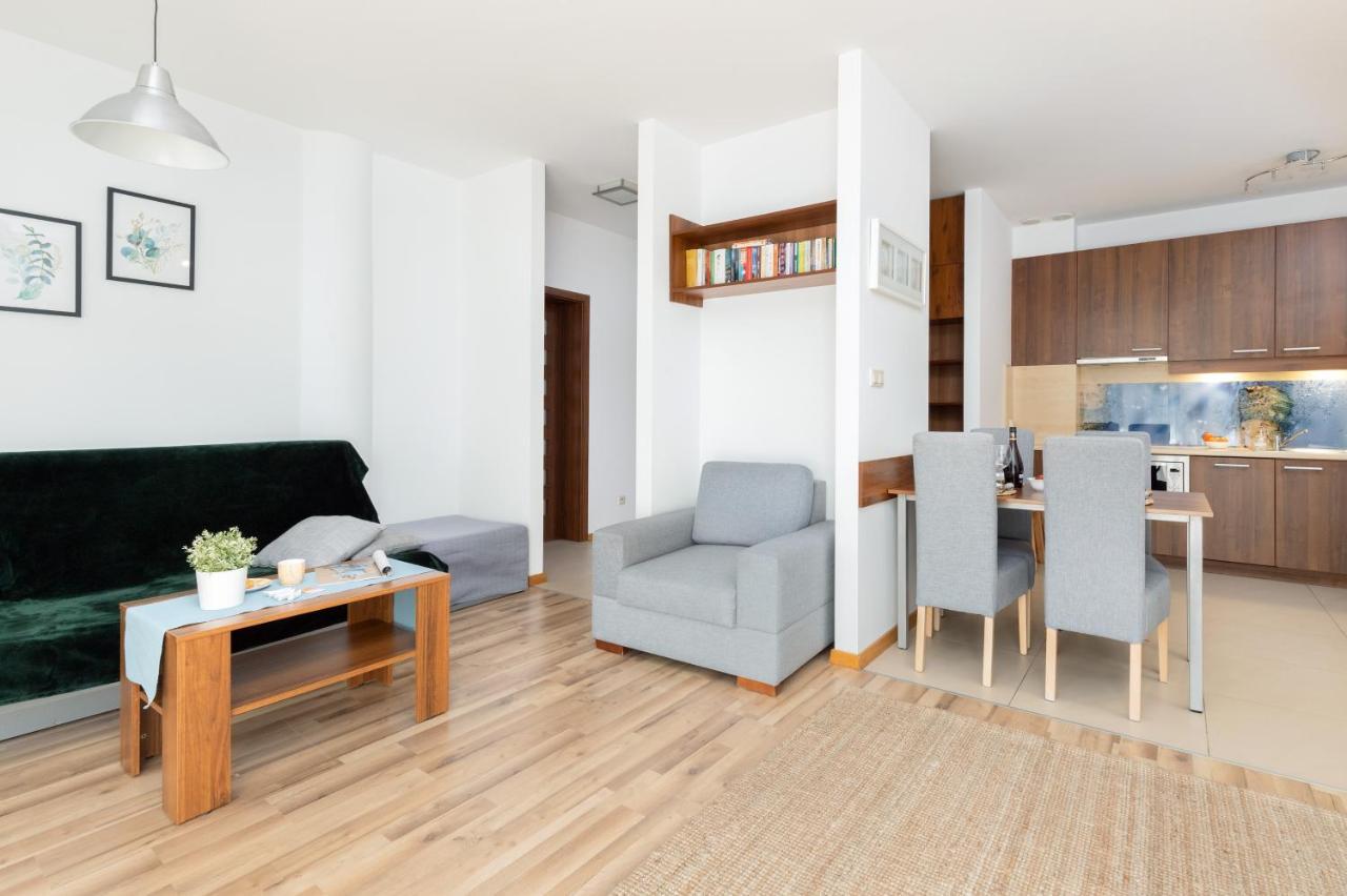 Villa 4 Pory Roku By Noclegi Renters Jastrzebia Gora Luaran gambar
