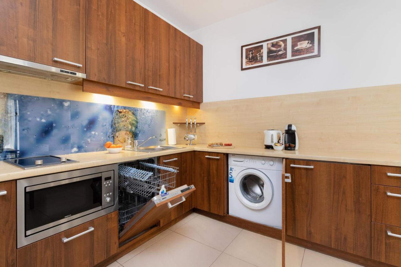 Villa 4 Pory Roku By Noclegi Renters Jastrzebia Gora Luaran gambar