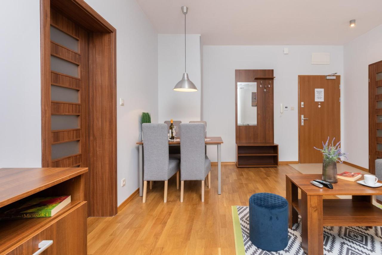 Villa 4 Pory Roku By Noclegi Renters Jastrzebia Gora Luaran gambar