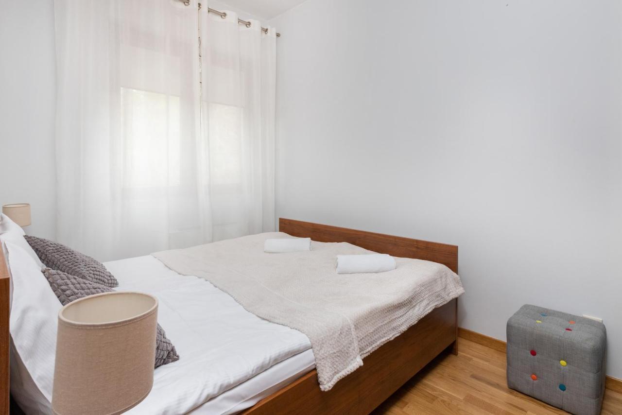 Villa 4 Pory Roku By Noclegi Renters Jastrzebia Gora Luaran gambar