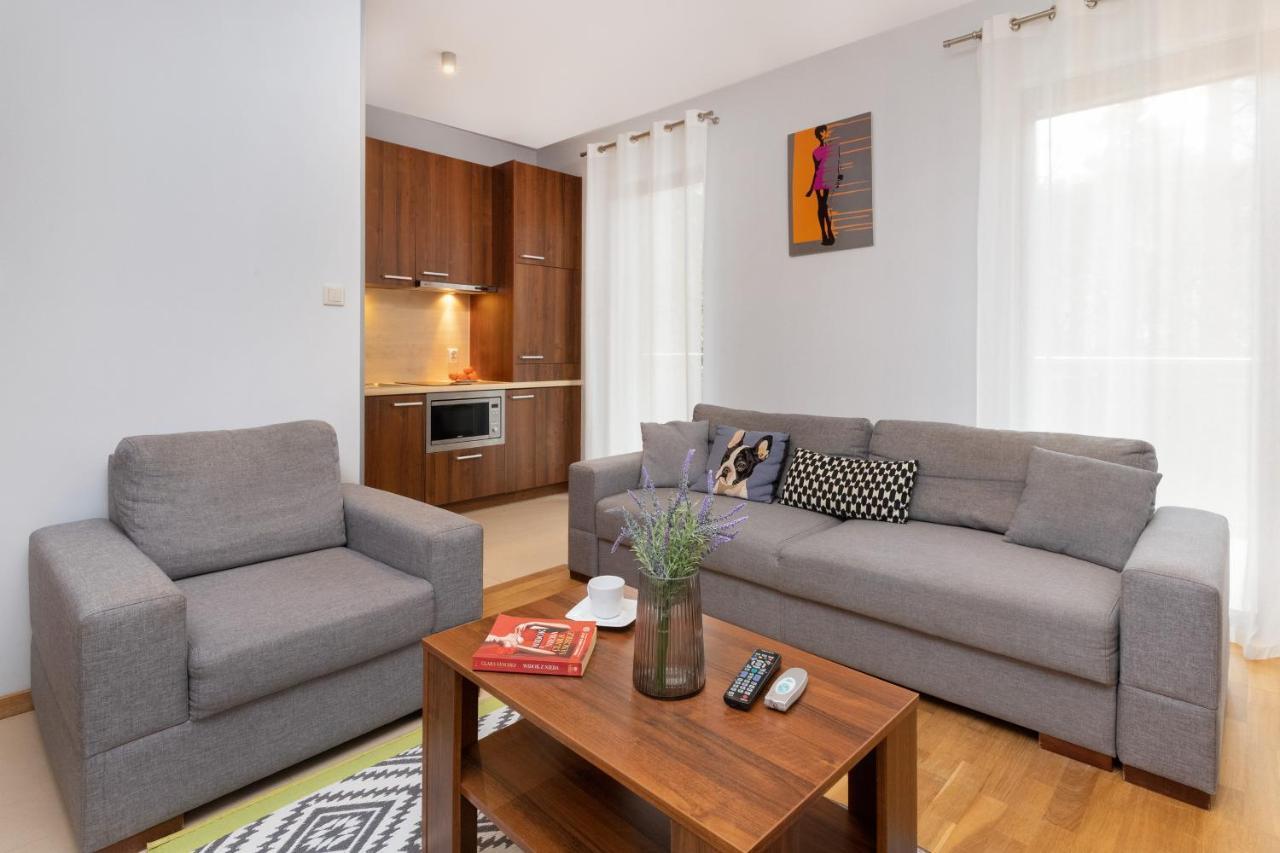 Villa 4 Pory Roku By Noclegi Renters Jastrzebia Gora Luaran gambar