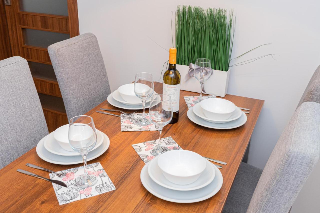 Villa 4 Pory Roku By Noclegi Renters Jastrzebia Gora Luaran gambar