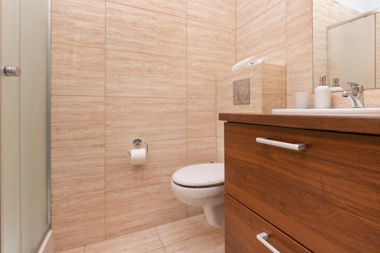 Villa 4 Pory Roku By Noclegi Renters Jastrzebia Gora Luaran gambar